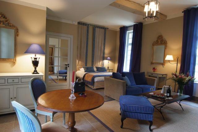 Chateau D'Augerville Golf & Spa Resort Bagian luar foto